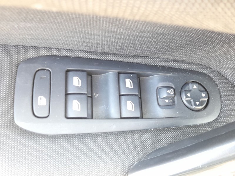 Recambio de mando elevalunas delantero izquierdo para peugeot 308 sw ii (lc_, lj_, lr_, lx_, l4_) 1.5 bluehdi 130 referencia OEM