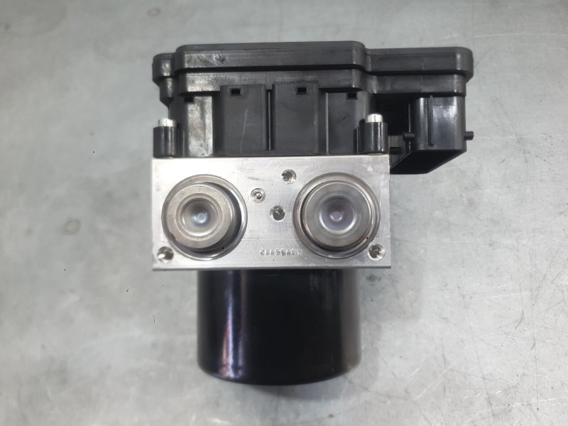 Recambio de abs para opel astra j sedán 1.4 turbo (69) referencia OEM IAM 13384013  