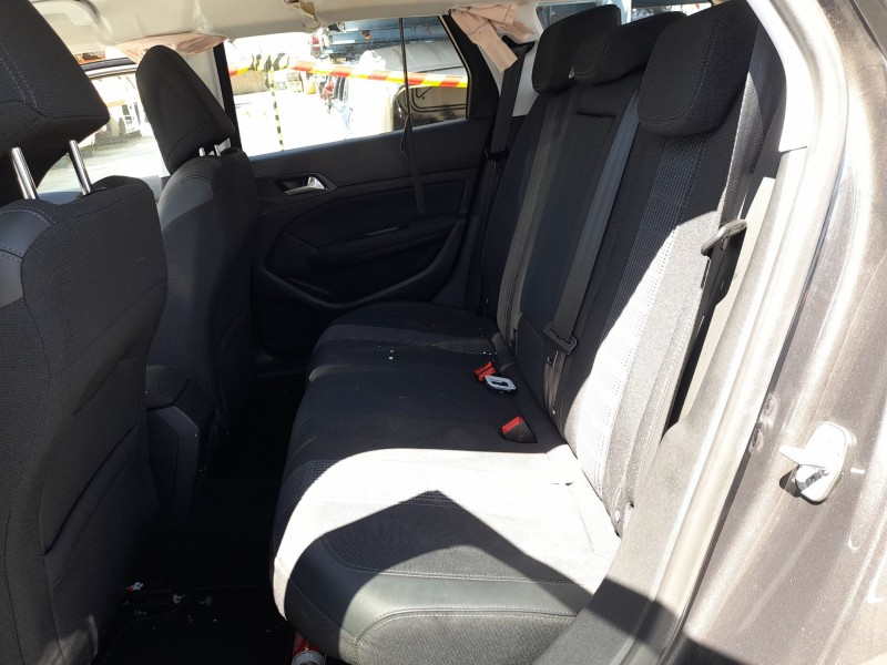 Recambio de asientos traseros para peugeot 308 sw ii (lc_, lj_, lr_, lx_, l4_) 1.5 bluehdi 130 referencia OEM IAM   