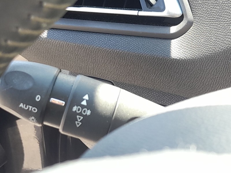 Recambio de mando luces y limpia para peugeot 308 sw ii (lc_, lj_, lr_, lx_, l4_) 1.5 bluehdi 130 referencia OEM IAM 98180645ZD 
