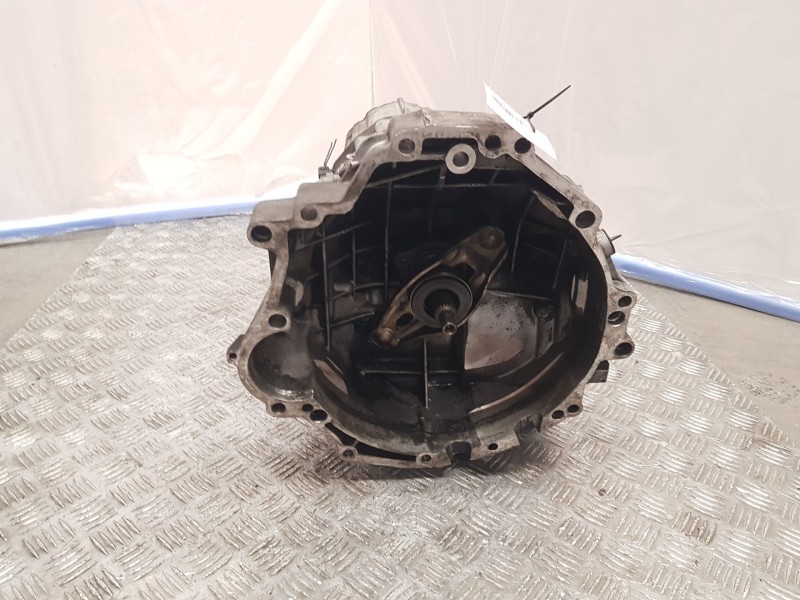 Recambio de caja cambios para audi a4 b7 (8ec) 2.0 tdi 16v referencia OEM IAM HCF 27076 