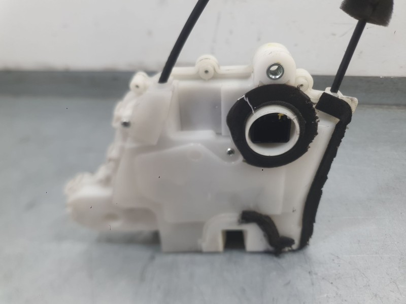 Recambio de cerradura puerta delantera derecha para honda insight (ze_) 1.3 ima (ze28, ze2) referencia OEM IAM 72110TM8G01  
