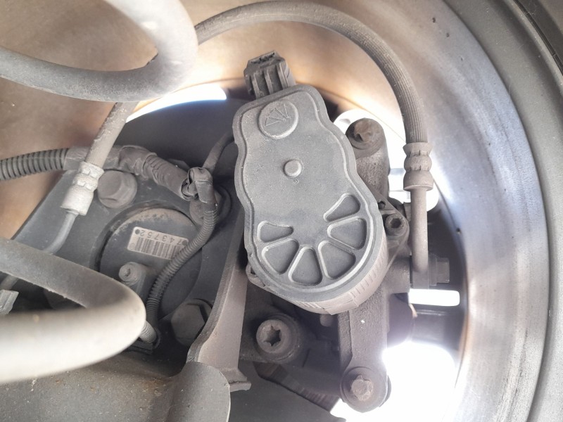 Recambio de pinza freno trasera derecha para peugeot 308 sw ii (lc_, lj_, lr_, lx_, l4_) 1.5 bluehdi 130 referencia OEM IAM 1608