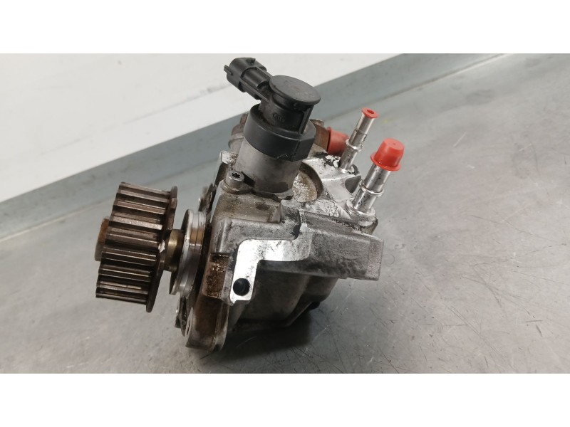 Recambio de bomba alta presion para peugeot 3008 i monospace (0u_) 1.6 bluehdi 120 referencia OEM IAM 9811347380 BOSCH 044501073