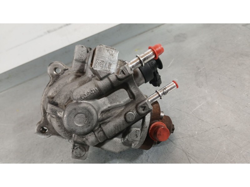 Recambio de bomba alta presion para peugeot 3008 i monospace (0u_) 1.6 bluehdi 120 referencia OEM IAM 9811347380 BOSCH 044501073