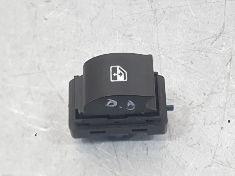 Recambio de mando elevalunas delantero derecho para fiat doblo cargo (263_) 1.6 d multijet referencia OEM IAM 735498675  