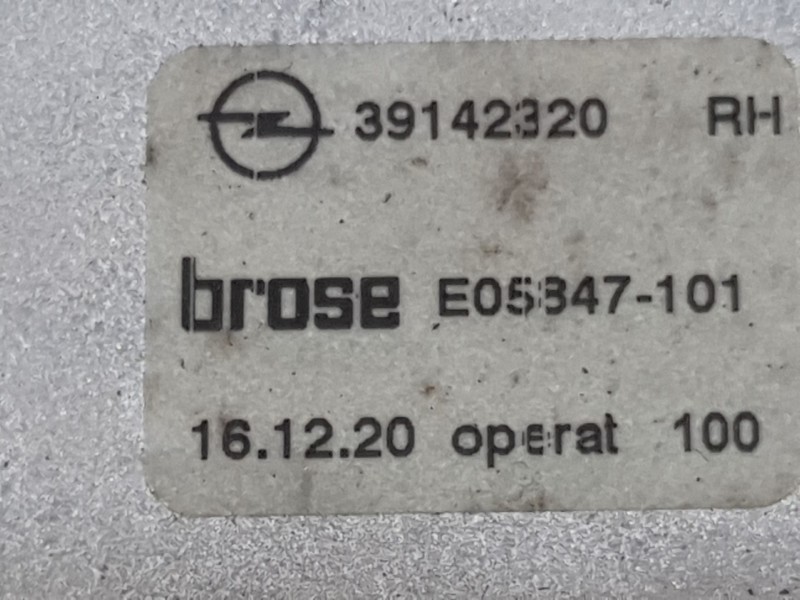 Recambio de elevalunas trasero derecho para opel astra k (b16) 1.2 turbo (68) referencia OEM IAM 39134106  