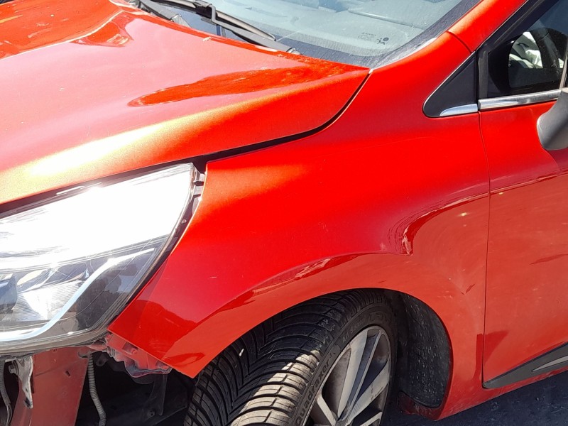 Recambio de aleta delantera izquierda para renault clio iv (bh_) 0.9 tce 90 referencia OEM IAM 631017984R  