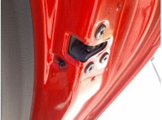 CERRADURA PUERTA TRASERA DERECHA 825000767R 