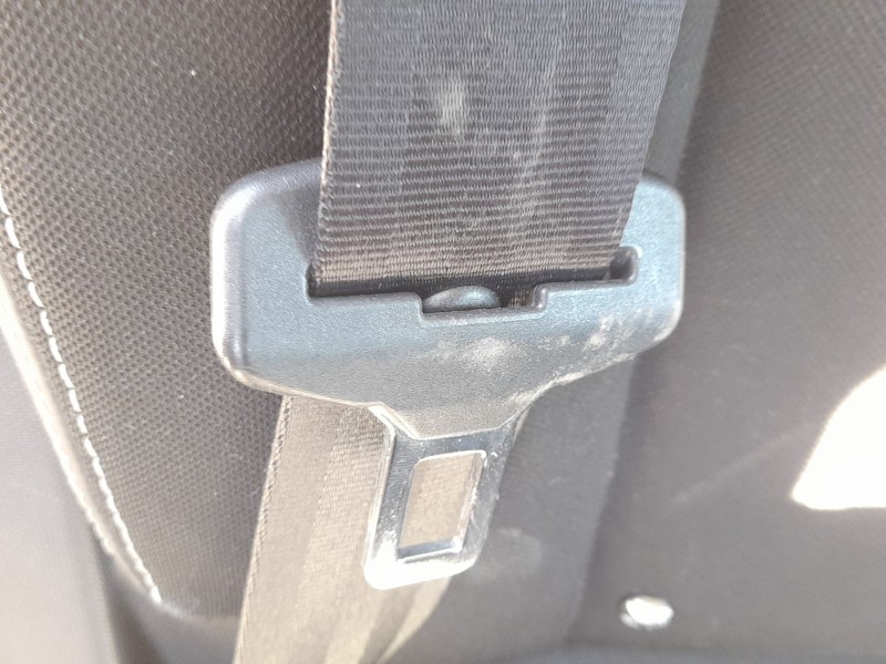 Recambio de cinturon seguridad trasero derecho para renault clio iv (bh_) 0.9 tce 90 referencia OEM IAM 888404130R  