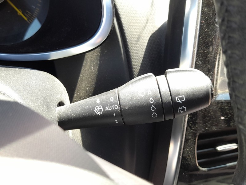Recambio de mando luces y limpia para renault clio iv (bh_) 0.9 tce 90 referencia OEM IAM 255405718R  8201168016