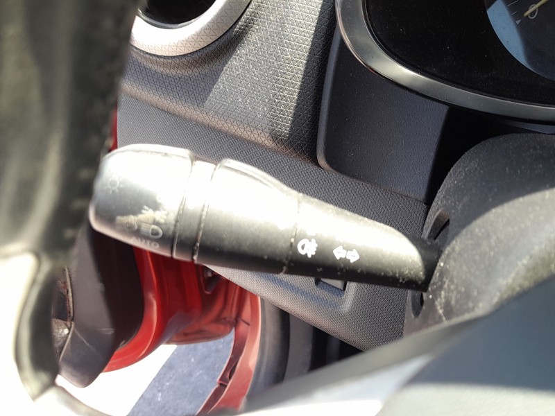 Recambio de mando luces y limpia para renault clio iv (bh_) 0.9 tce 90 referencia OEM IAM 255405718R  8201168016