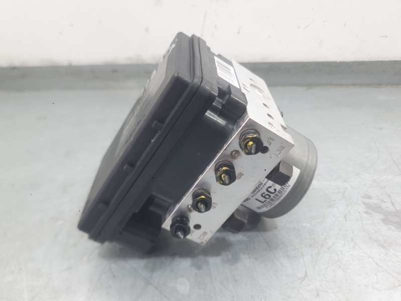 Recambio de abs para kia stonic (yb) 1.0 t-gdi referencia OEM IAM 58920H8250  
