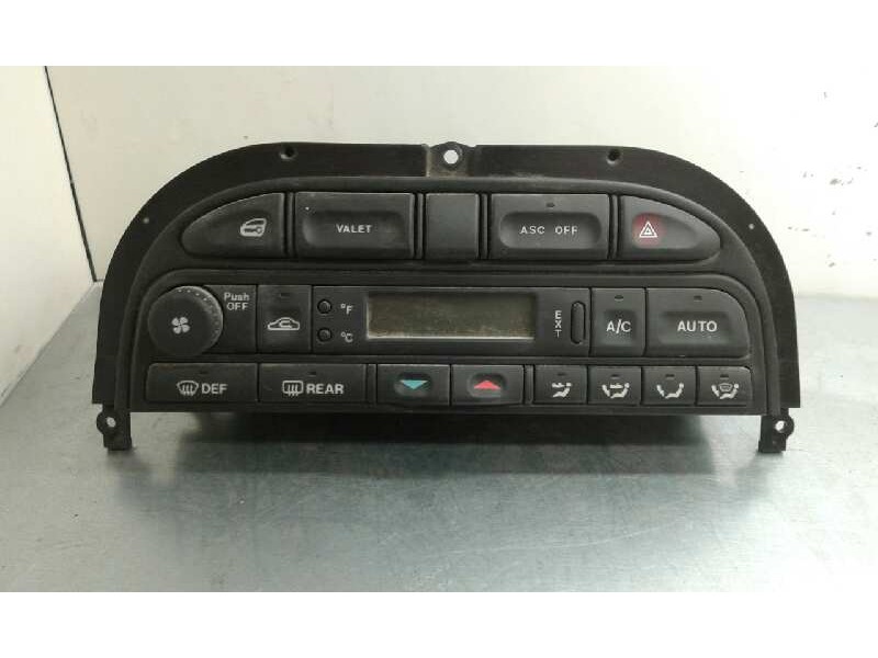 Recambio de mando climatizador para jaguar xj 3.2 executive referencia OEM IAM LJA7690BB LJA7690BB 