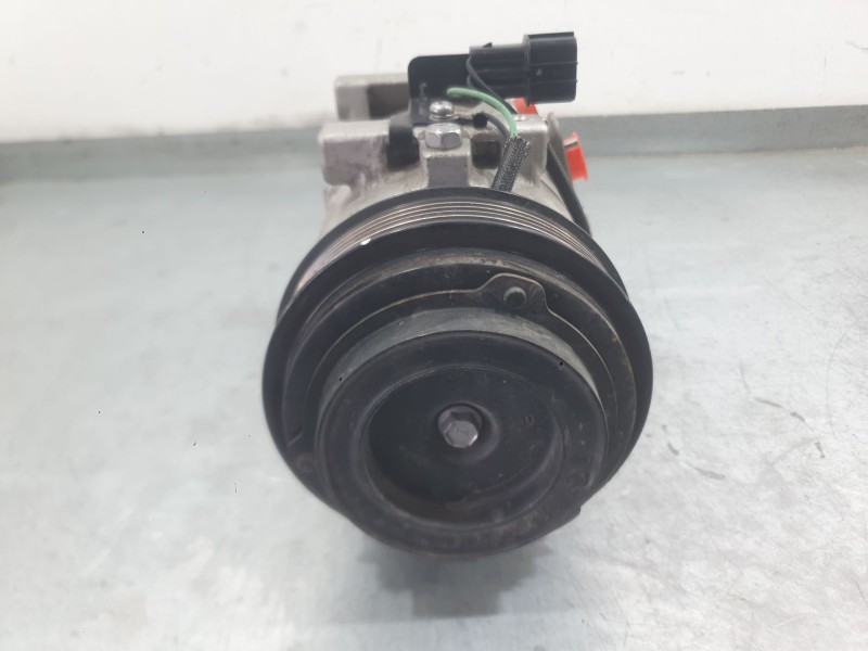 Recambio de compresor aire acondicionado para kia stonic (yb) 1.0 t-gdi referencia OEM IAM 97701H8400  