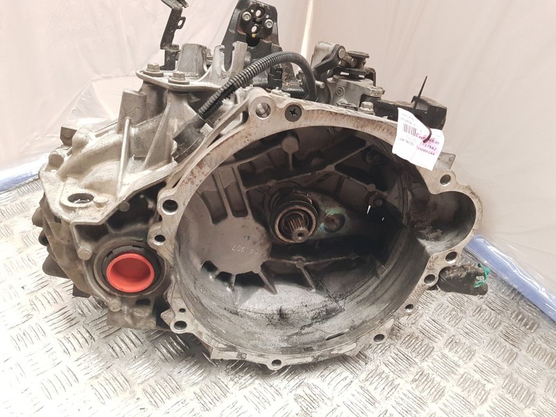 Recambio de caja cambios para hyundai i40 i (vf) 1.7 crdi referencia OEM IAM TN02EU 4300024A30 