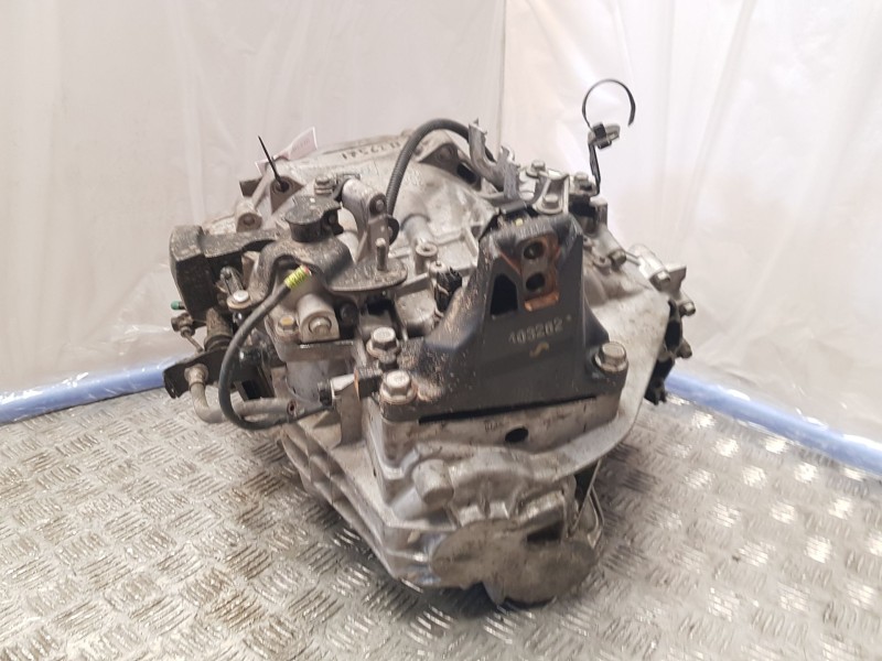 Recambio de caja cambios para hyundai i40 i (vf) 1.7 crdi referencia OEM IAM TN02EU 4300024A30 