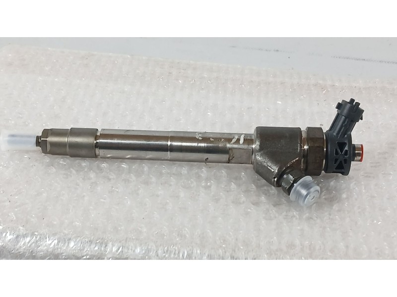 Recambio de inyector para opel crossland x / crossland (p17, p2qo) 1.5 turbo d (75) referencia OEM IAM   