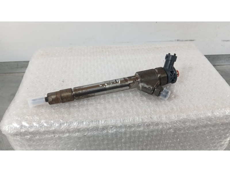 Recambio de inyector para opel crossland x / crossland (p17, p2qo) 1.5 turbo d (75) referencia OEM IAM   