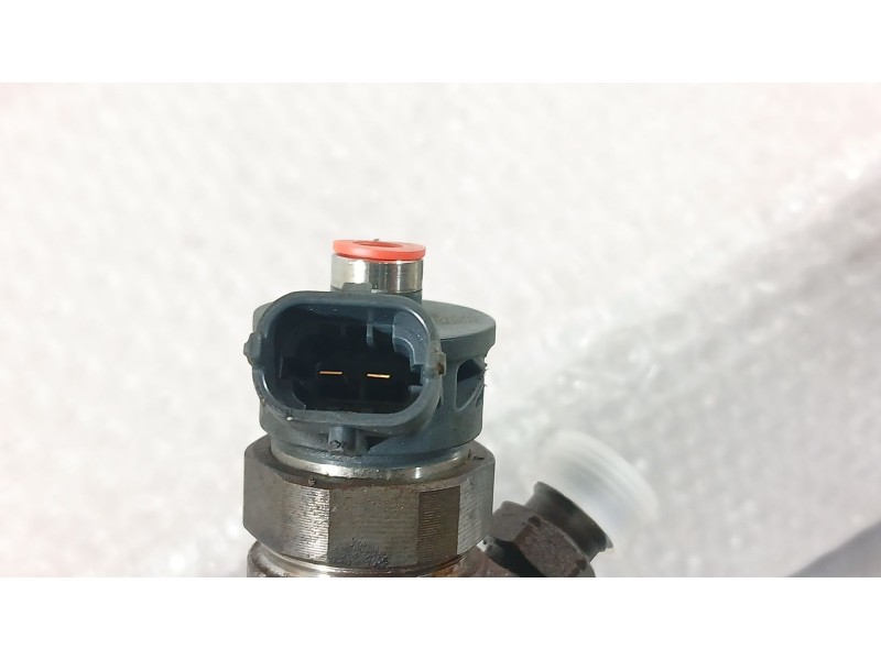 Recambio de inyector para opel crossland x / crossland (p17, p2qo) 1.5 turbo d (75) referencia OEM IAM   