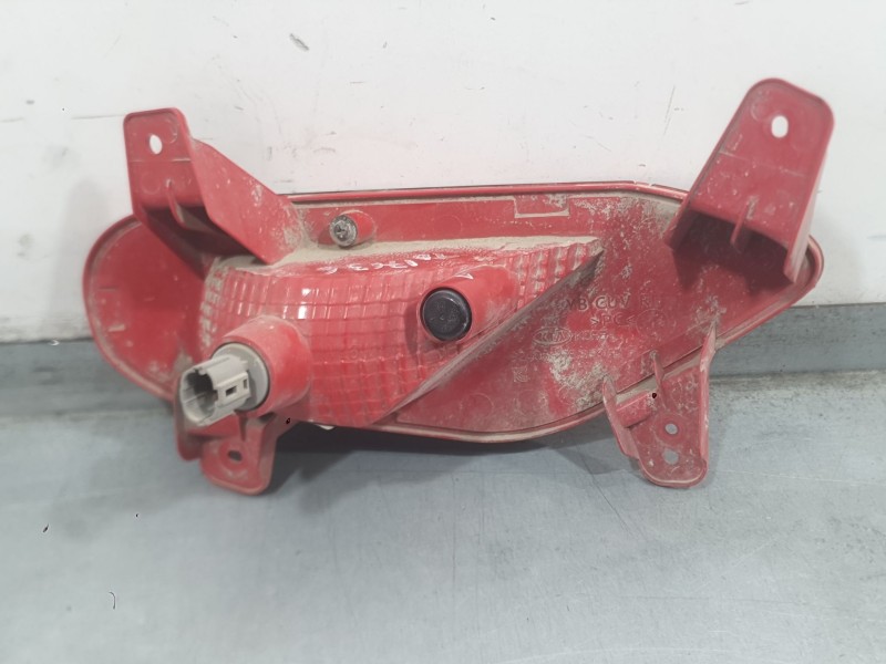 Recambio de piloto trasero derecho paragolpes para kia stonic (yb) 1.0 t-gdi referencia OEM IAM 92406H8400  