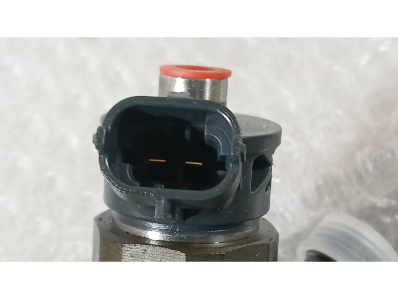 Recambio de inyector para peugeot 3008 ii suv (mc_, mr_, mj_, m4_) 1.5 bluehdi 130 referencia OEM IAM   