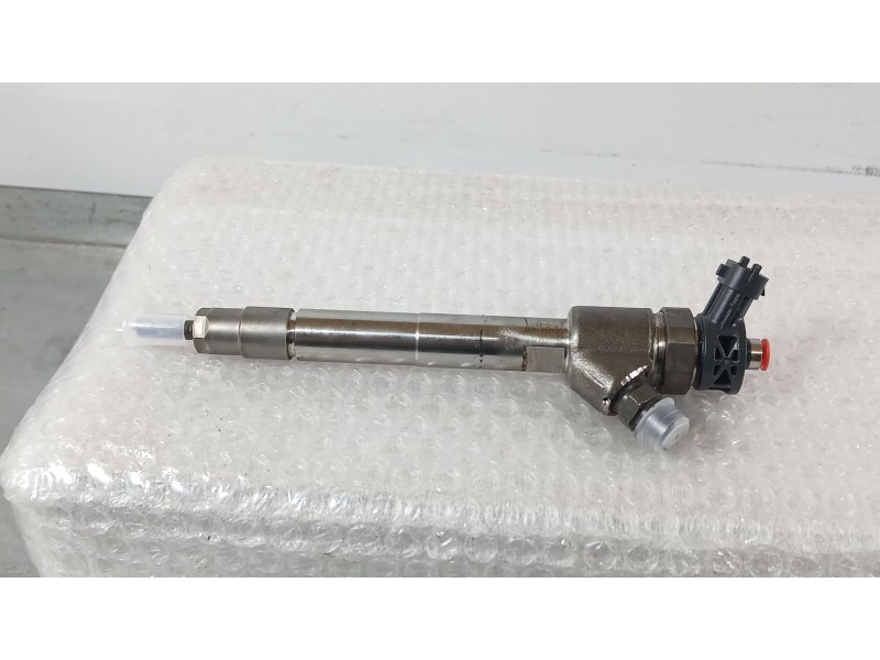 Recambio de inyector para peugeot 3008 ii suv (mc_, mr_, mj_, m4_) 1.5 bluehdi 130 referencia OEM IAM   