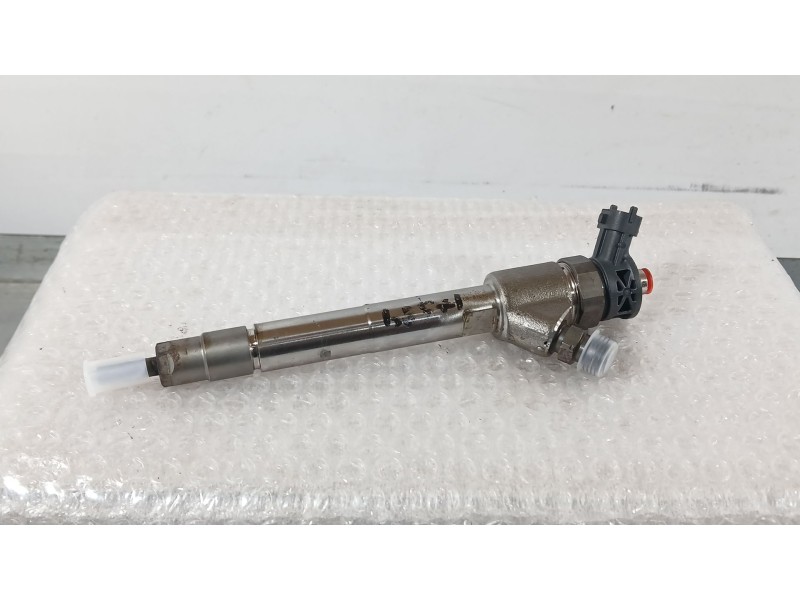Recambio de inyector para peugeot 3008 ii suv (mc_, mr_, mj_, m4_) 1.5 bluehdi 130 referencia OEM IAM   