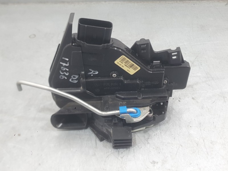 Recambio de cerradura puerta delantera derecha para kia stonic (yb) 1.0 t-gdi referencia OEM IAM 81320H8050  