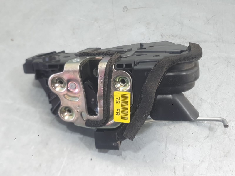 Recambio de cerradura puerta delantera derecha para kia stonic (yb) 1.0 t-gdi referencia OEM IAM 81320H8050  