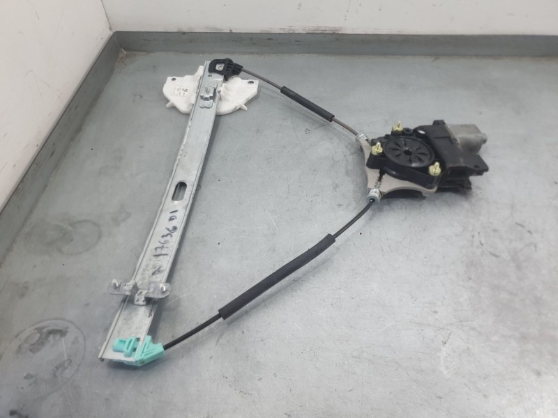 Recambio de elevalunas delantero izquierdo para kia stonic (yb) 1.0 t-gdi referencia OEM IAM 82401H8110  