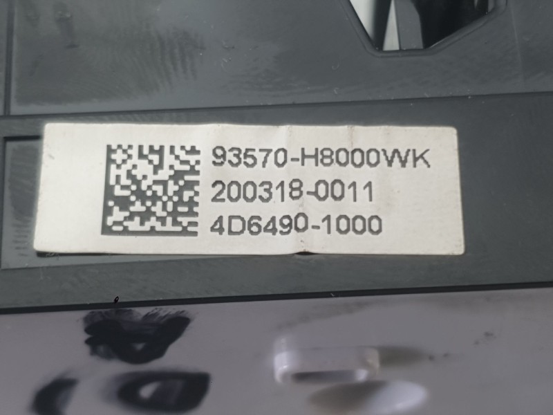 Recambio de mando elevalunas delantero izquierdo para kia stonic (yb) 1.0 t-gdi referencia OEM IAM 93571H8100  