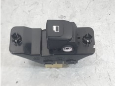 MANDO ELEVALUNAS TRASERO DERECHO 93590H8000WK 