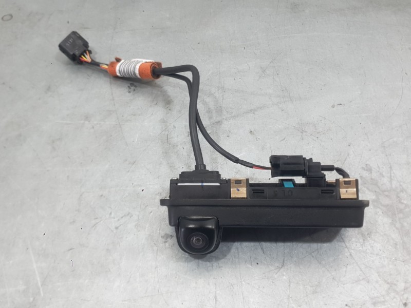 Recambio de camara vision trasera para kia stonic (yb) 1.0 t-gdi referencia OEM IAM 95766H8100  