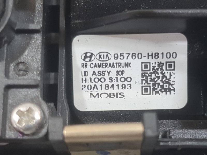 Recambio de camara vision trasera para kia stonic (yb) 1.0 t-gdi referencia OEM IAM 95766H8100  