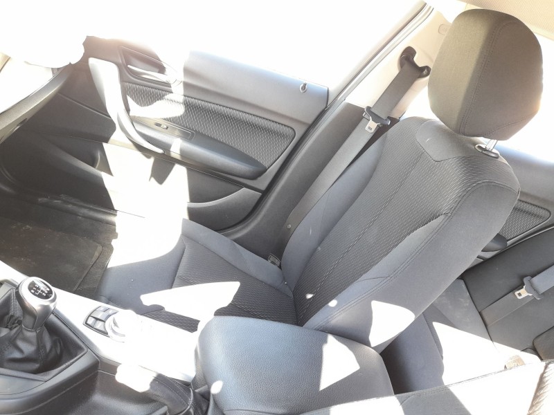 Recambio de asiento delantero derecho para bmw 1 (f20) 118 d referencia OEM IAM   