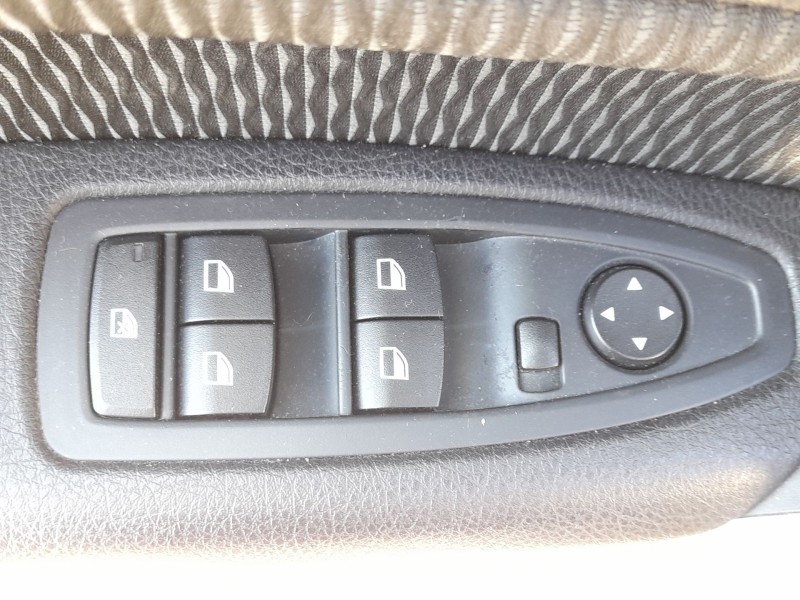Recambio de mando elevalunas delantero izquierdo para bmw 1 (f20) 118 d referencia OEM IAM 61319208109  