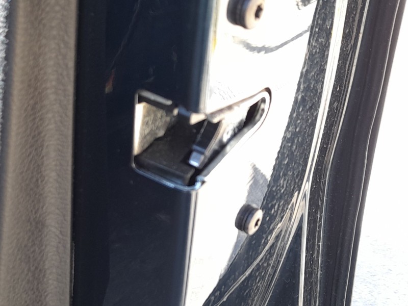 Recambio de cerradura puerta delantera derecha para bmw 1 (f20) 118 d referencia OEM IAM 51217229458  