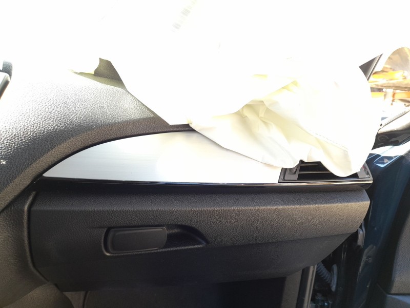 Recambio de guantera para bmw 1 (f20) 118 d referencia OEM IAM 51169232970  