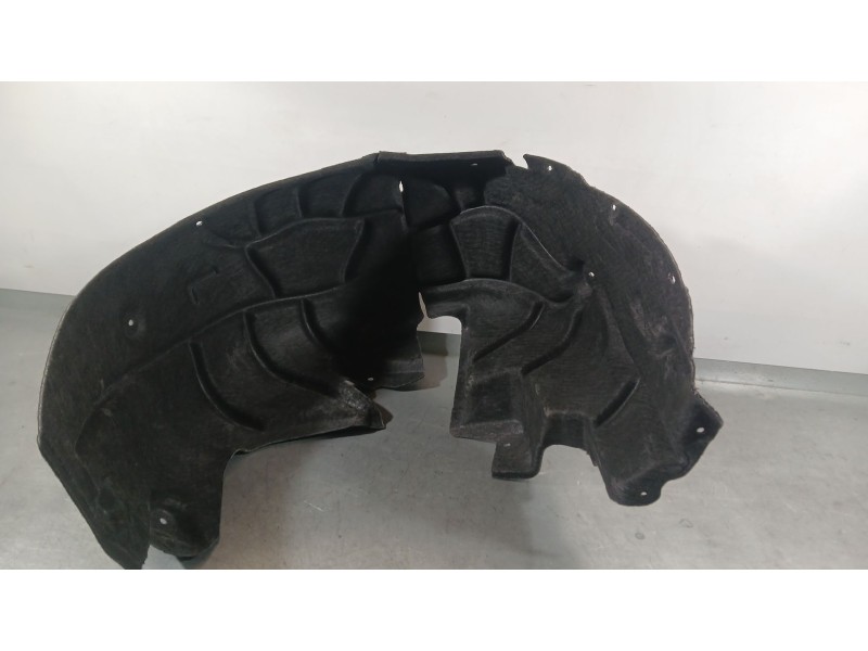 Recambio de plastico pase rueda tras. izq. para seat leon (5f1) 1.6 tdi referencia OEM IAM 5F0810971A  