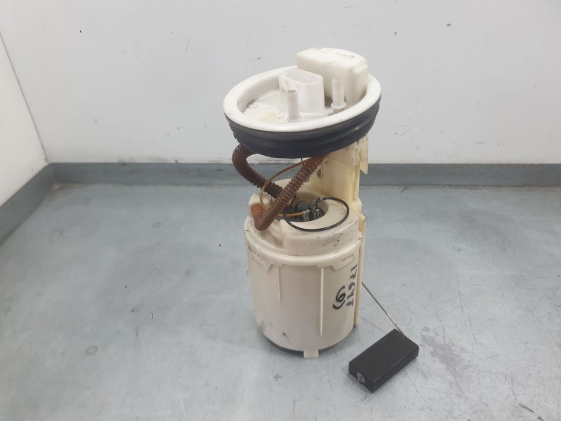 Recambio de aforador para seat arosa (6h1) 1.0 referencia OEM IAM 7M0919087D  