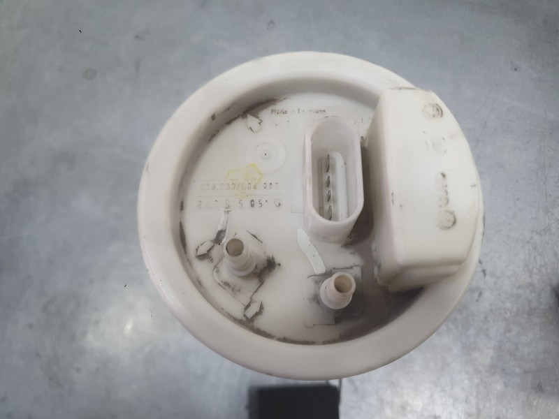 Recambio de aforador para seat arosa (6h1) 1.0 referencia OEM IAM 7M0919087D  