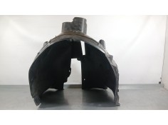 PLASTICO PASE RUEDA DEL. DCH. 30813456 