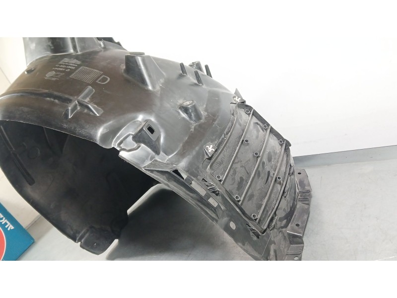 Recambio de plastico pase rueda del. dch. para peugeot 308 ii (lb_, lp_, lw_, lh_, l3_) 1.5 bluehdi 130 referencia OEM IAM 30813