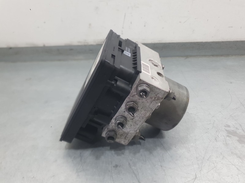 Recambio de abs para skoda rapid spaceback (nh1) 1.2 tsi referencia OEM IAM 6R0614517CA  