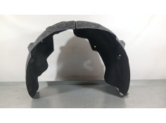 PLASTICO PASE RUEDA TRAS. IZQ. 767499265R 