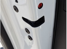 CERRADURA PUERTA TRASERA IZQUIERDA 9844413080 