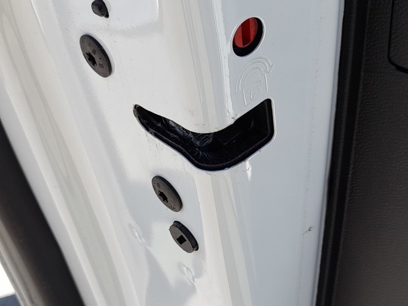 Recambio de cerradura puerta trasera izquierda para peugeot 208 ii (ub_, up_, uw_, uj_) 1.5 bluehdi 100 referencia OEM IAM 98444