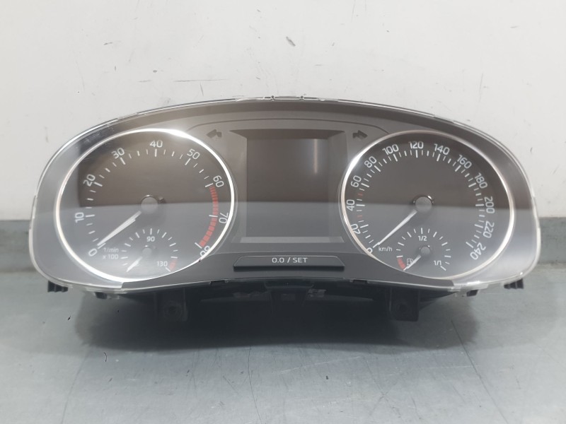 Recambio de cuadro instrumentos para skoda rapid spaceback (nh1) 1.2 tsi referencia OEM IAM 5JA920740  