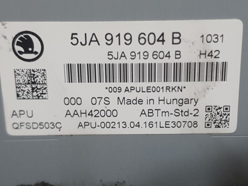 Recambio de sistema navegacion gps para skoda rapid spaceback (nh1) 1.2 tsi referencia OEM IAM 5JA919604B  